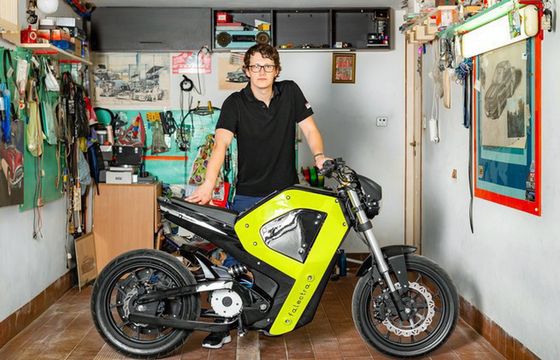 Pierwszy polski motocykl elektryczny Falectra trafi do sprzedaży w 2021 roku. 70 km zasięgu w cenie 15 tys. złotych