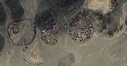 260 grobowców na pustyni. Dojrzeli w sieci. Pomogło m.in. Google Earth