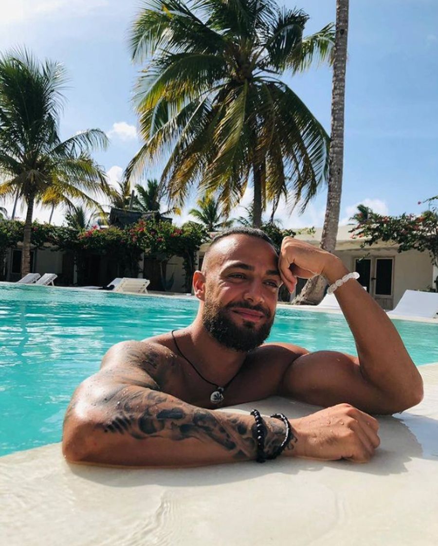 Krystian z "Hotelu Paradise"