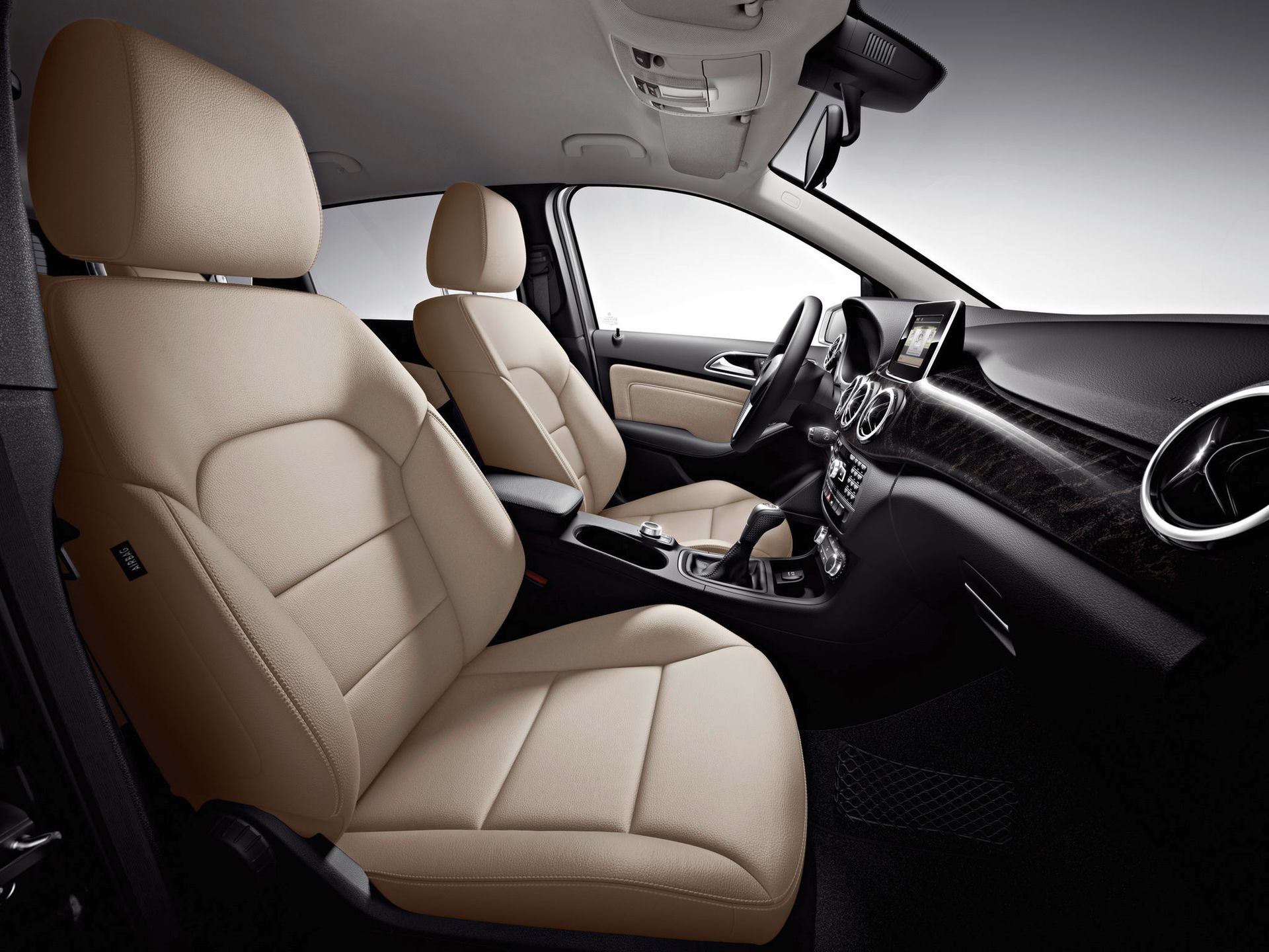 Mercedes-Benz Klasy B 4