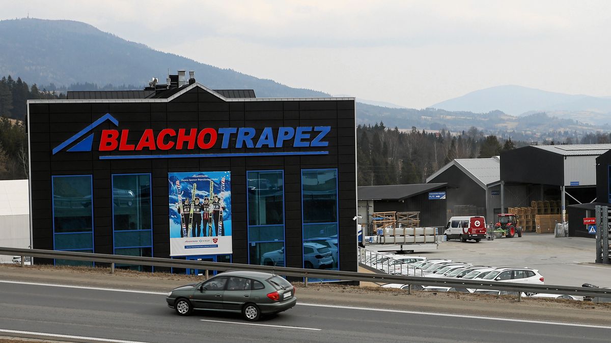 Blachotrapez tnie zatrudnienie