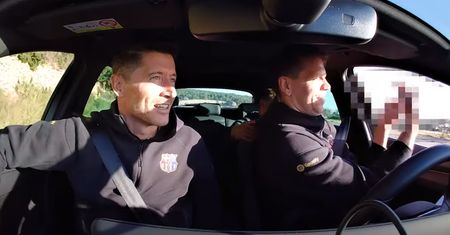 Lewandowski i Szczęsny dostaną nowe auta. Wiemy, jaka to marka