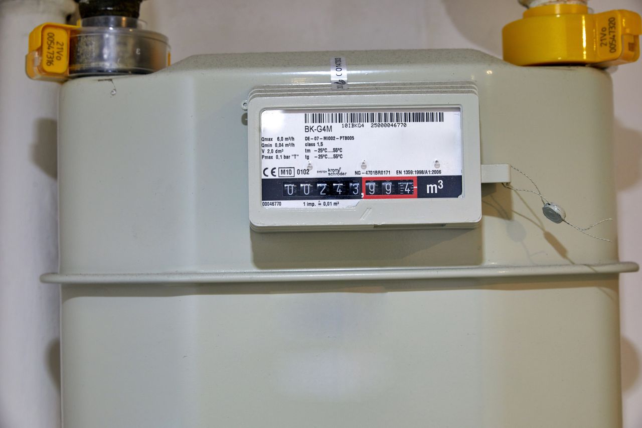 Liczniki będą zbierały dane osobowe Polaków. Prezes UODO alarmuje