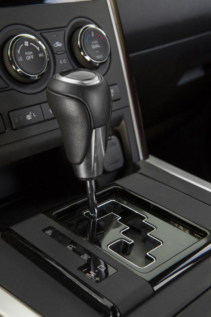 Odświeżona Mazda CX-9 na oficjalnych zdjęciach [galeria] 34