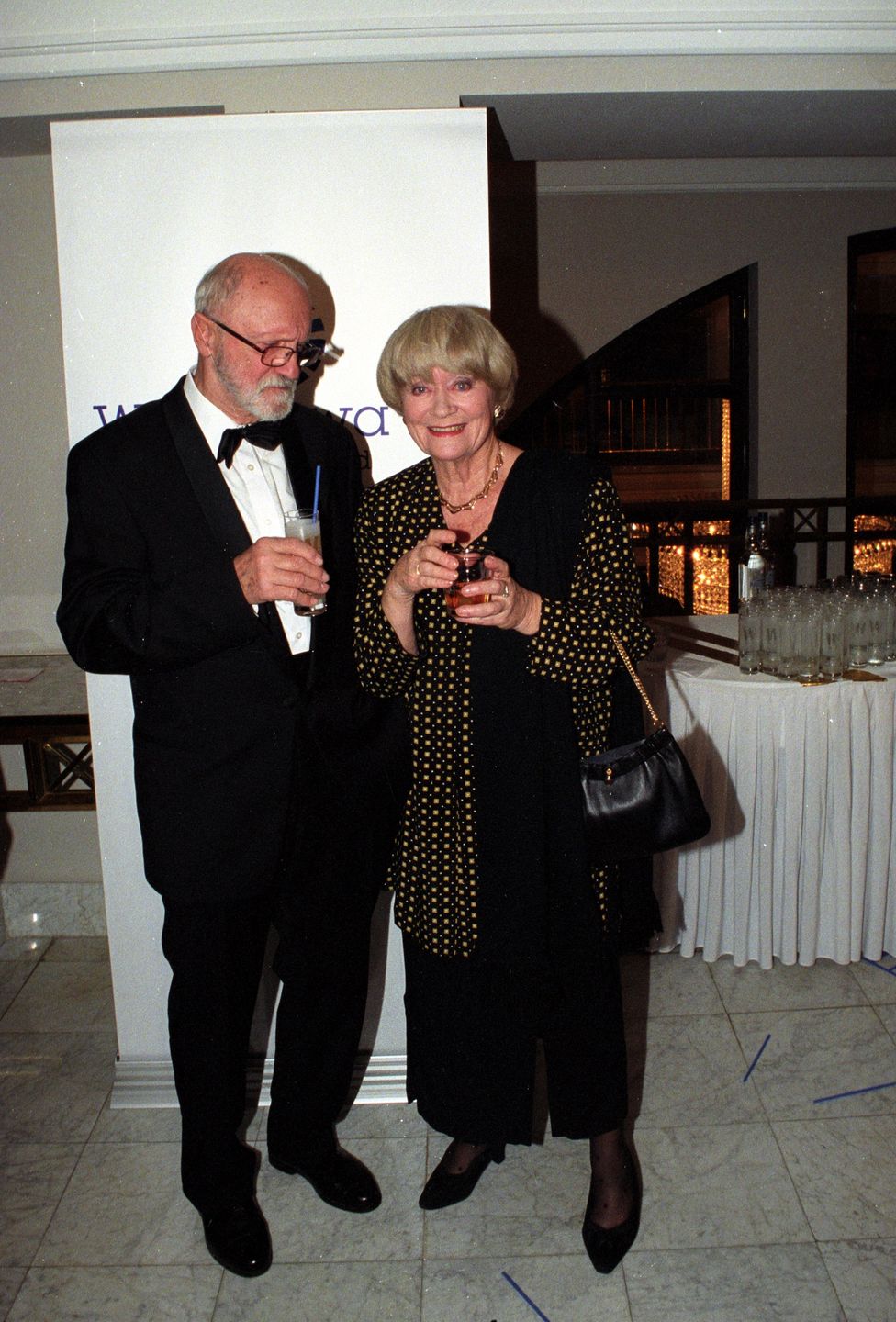 Telekamery 2003
Machalica Henryk, Janowska Alina  2003-01-21
pglazer