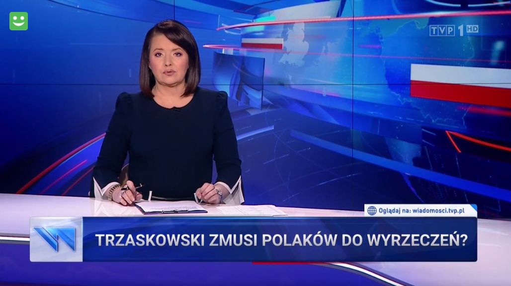 "Wiadomości" straszą Trzaskowskim i Hołownią. "Odbiorą 500+"
