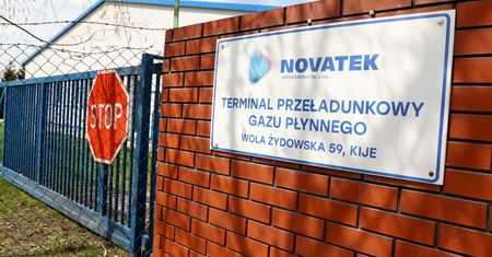 Zarząd przymusowy w rosyjskiej firmie przedłużony. Rząd chce ją sprzedać