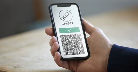 Od dziś zmiana. Unijne certyfikaty COVID-19 będą ważne krócej