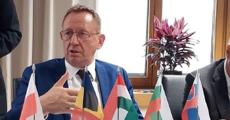 Minister pełen obaw. "Jeśli Kaczyńskiego zabraknie, PiS się rozpadnie"