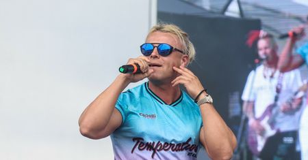 Skolim rusza z nowym biznesem. Tyle kosztują noclegi w jego willi