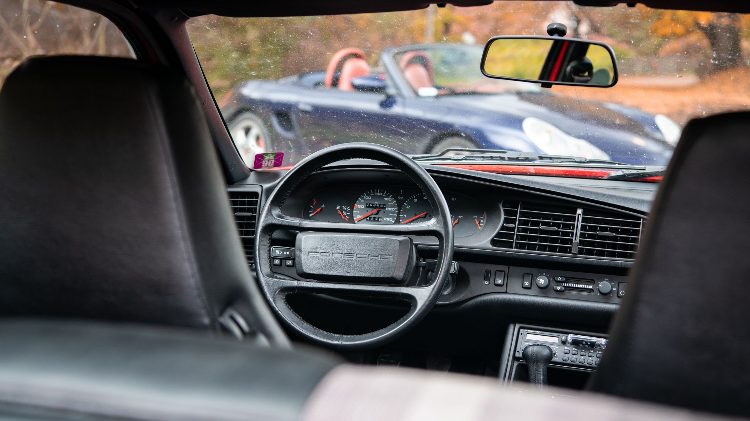 Porsche 944