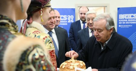 Szef ONZ na szczycie u Putina. "Moralny upadek". Kreml triumfuje