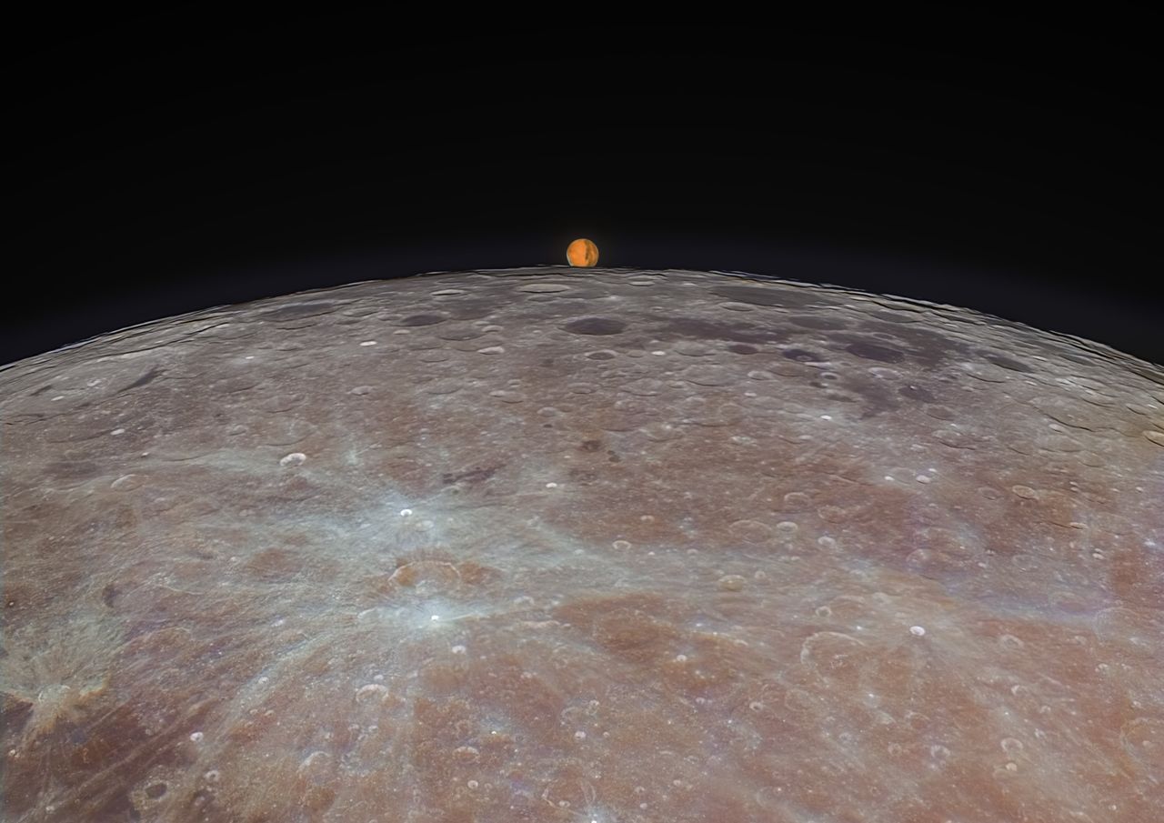Księżyc z Marsem w tle. To zdjęcie zachwyciło świat
