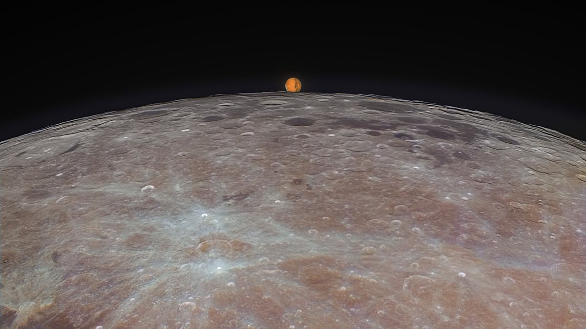 Mars wschodzący nad Księżycem.