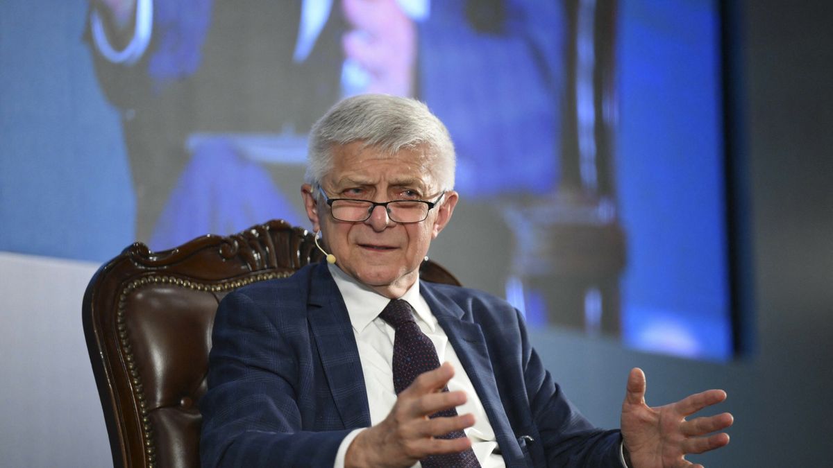 Archiwum zagraniczne East News 2024-05
ISTANBUL, TURKIYE - MAY 29: Former Prime Minister of Poland and former Governor of the Central Bank of Poland Prof. Dr. Marek Marian Belka attends a panel titled ?Fight Against Inflation and Central Banking?, organized by the Board of Tax Inspectors in Istanbul, Turkiye on May 29, 2024. Arif Hudaverdi Yaman / Anadolu/ABACAPRESS.COM
AA/ABACA