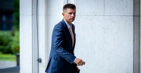 Petru też wizytował w domu Bielana? "Nie pamiętam dokładnie"