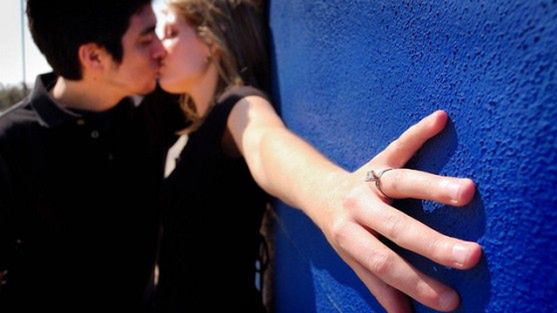 Nieudane zdjęcia z książęcych zaręczyn? 1