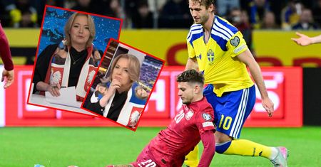 Holecka zaskoczyła widzów. Założyła szalik z orłami i... własną twarzą