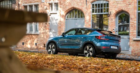 Pierwsza jazda: Volvo C40 - to coś więcej niż XC40 ze ściętym dachem