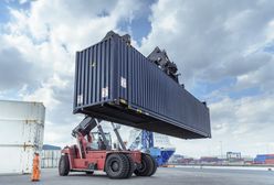 Utknął na cztery dni w kontenerze. Polak przejechał w nim 80 km