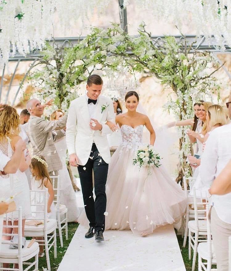 Marina Łuczenko świętuje 5. rocznicę ślubu z Wojciechem Szczęsnym