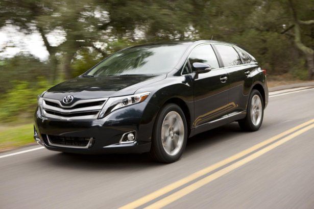 Odświeżona Toyota Venza debiutuje w USA [Nowy Jork 2012]