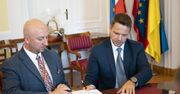 Warszawa przekazuje 2 mln złotych dla Podkarpacia. Rafał Trzaskowski podpisał porozumienie