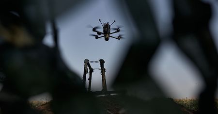 Chińskie drony w Ukrainie. Szokujące doniesienia ukraińskiego wywiadu