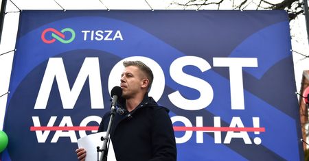 Mniejsze węgierskie partie wycofują się z wyborów. Chcą wygranej Tiszy