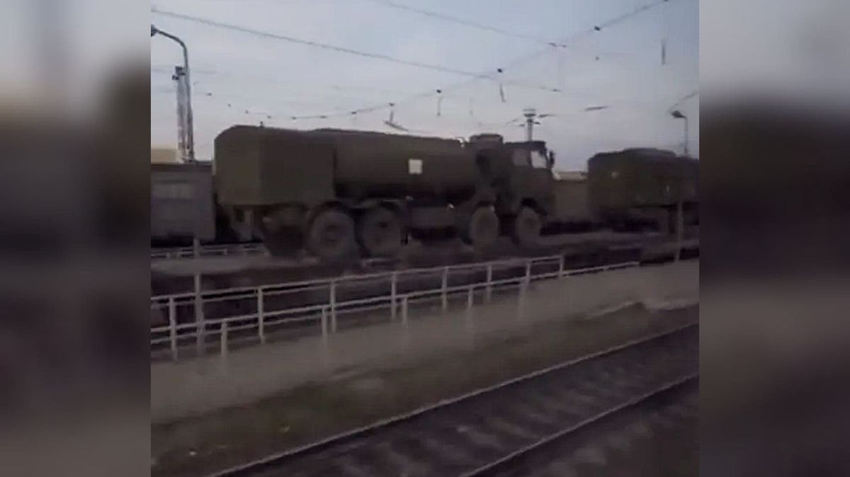 Chiński sprzęt wojskowy nagrany w Rostowie. 