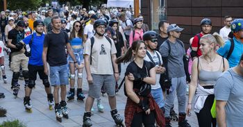 Rolkarze przejęli Lublin! Nocny przejazd przyciągnął setki uczestników