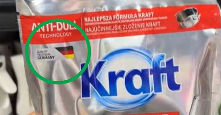 Widzisz taką flagę na opakowaniu? Producenci robią to celowo
