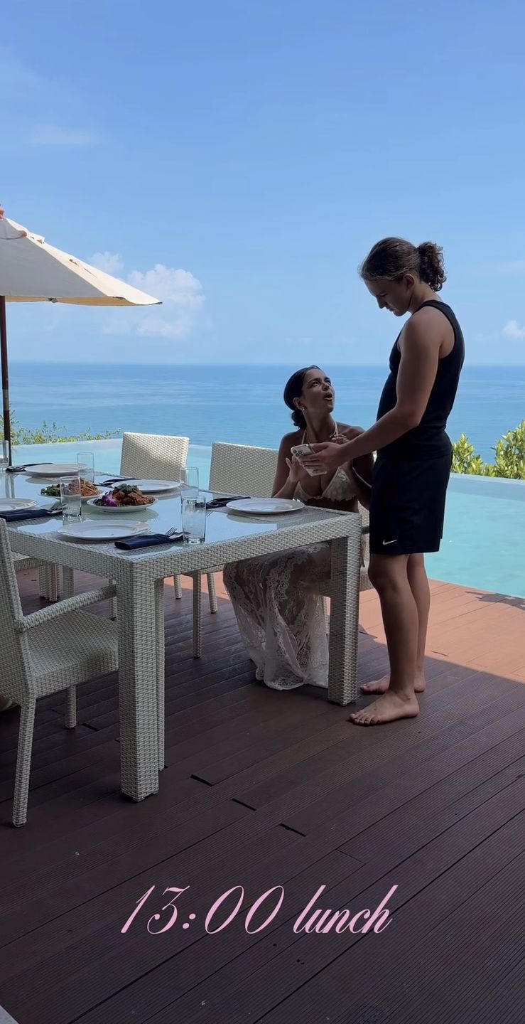 Klaudia El Dursi relacjonuje wakacje 