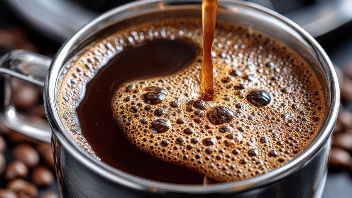 Dodaj odrobinę do zaparzonej kawy