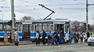 Wrocław: TORYwolucja działa, ale tramwaje wciąż muszą zwalniać