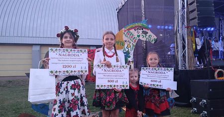 I Ogólnopolski Festiwal Kultury Ludowej “Na ludowo zaśpiewajmy” w Starej Łubiance