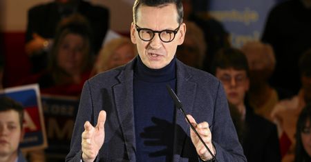 Incydent na spotkaniu z Morawieckim. "Oni nas pchają do wojny"