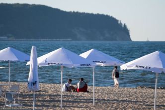 Urlop w pandemii. Zamiast wypoczywać odbieramy pocztę i telefony z firmy