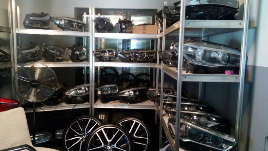 Warszawa. Znalezione części pojazdu