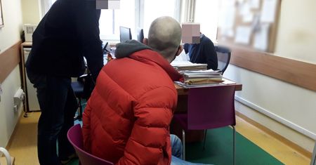Warszawa. Groził partnerce i wymuszał pieniądze. Został zatrzymany