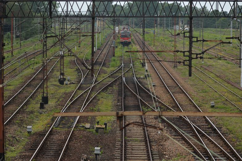 Kolej w Polsce zagrożona. Wszystko przez podwyżki cen energii elektrycznej