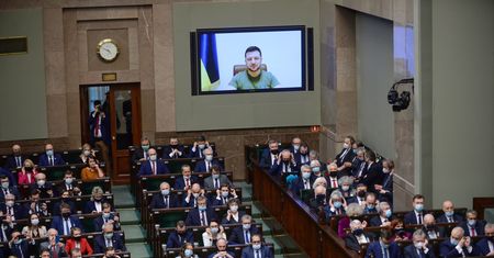 Uroczyste Zgromadzenie Posłów i Senatorów. Stoltenberg: będziemy bronić Polski