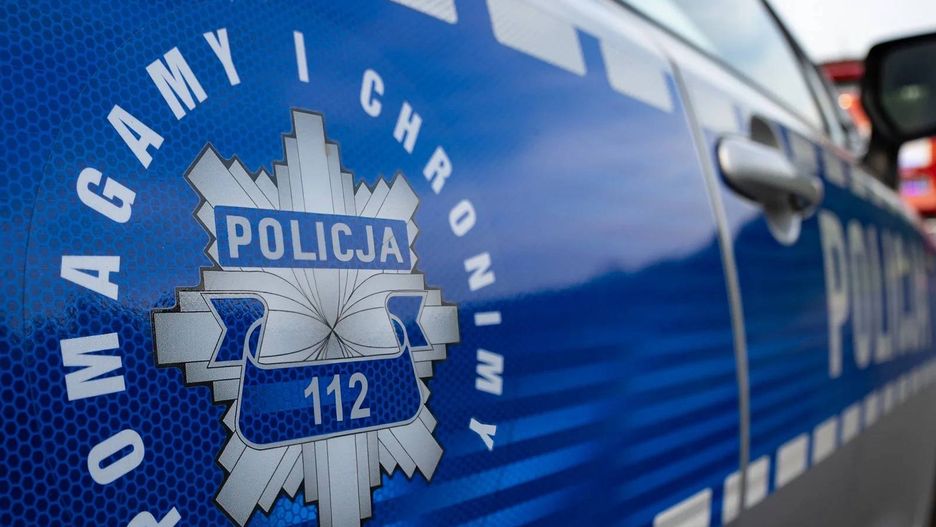 Policjant zatrzymany ws. kamery w damskiej szatni