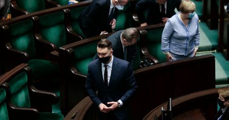 Wiemy, co w kuluarach mówią o Mejzie. Poseł zdradza