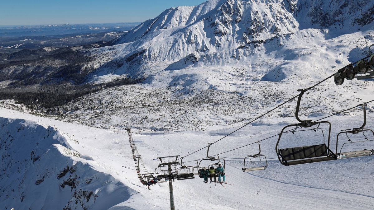 zimowe warunki
Grzegorz Momot
atmosferyczne, góry, lawin, lawina, lawinowe, lawiny, ogłoszenie, opady, pierwszy stopień, pogoda, tatry, trudne warunki, zagrożenie, zagrożenie lawinowe, zimowy