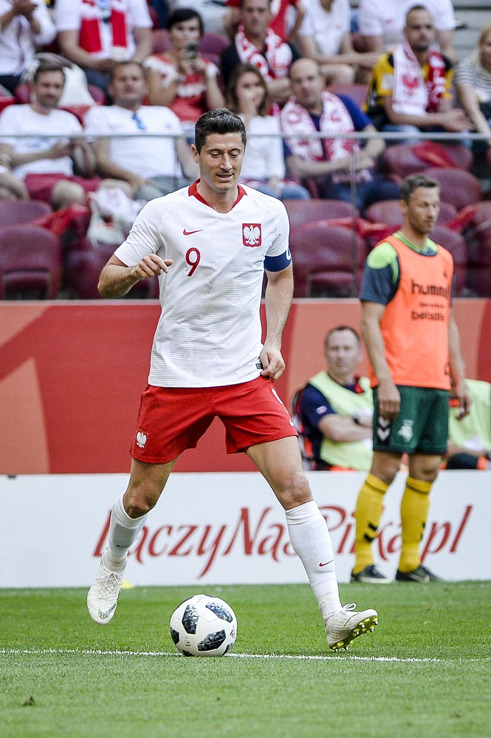 Robert Lewandowski nie podziękował Krzysztofowi Krawczykowi za utwór o sobie?