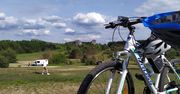 Olsztyn znów rozpieszcza turystów. Tym razem zrewitalizował park leżący u stóp ruin jurajskiego zamku