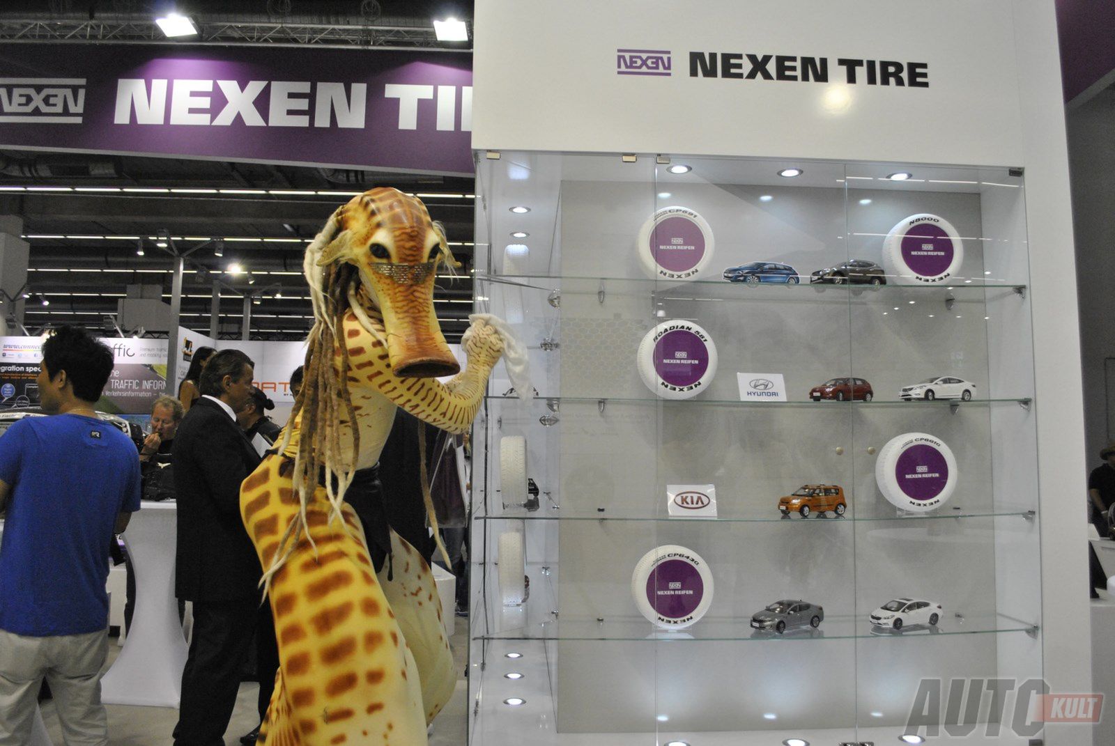 Frankfurt Motor Show 2013 - tego nie widzieliście [galeria] 61