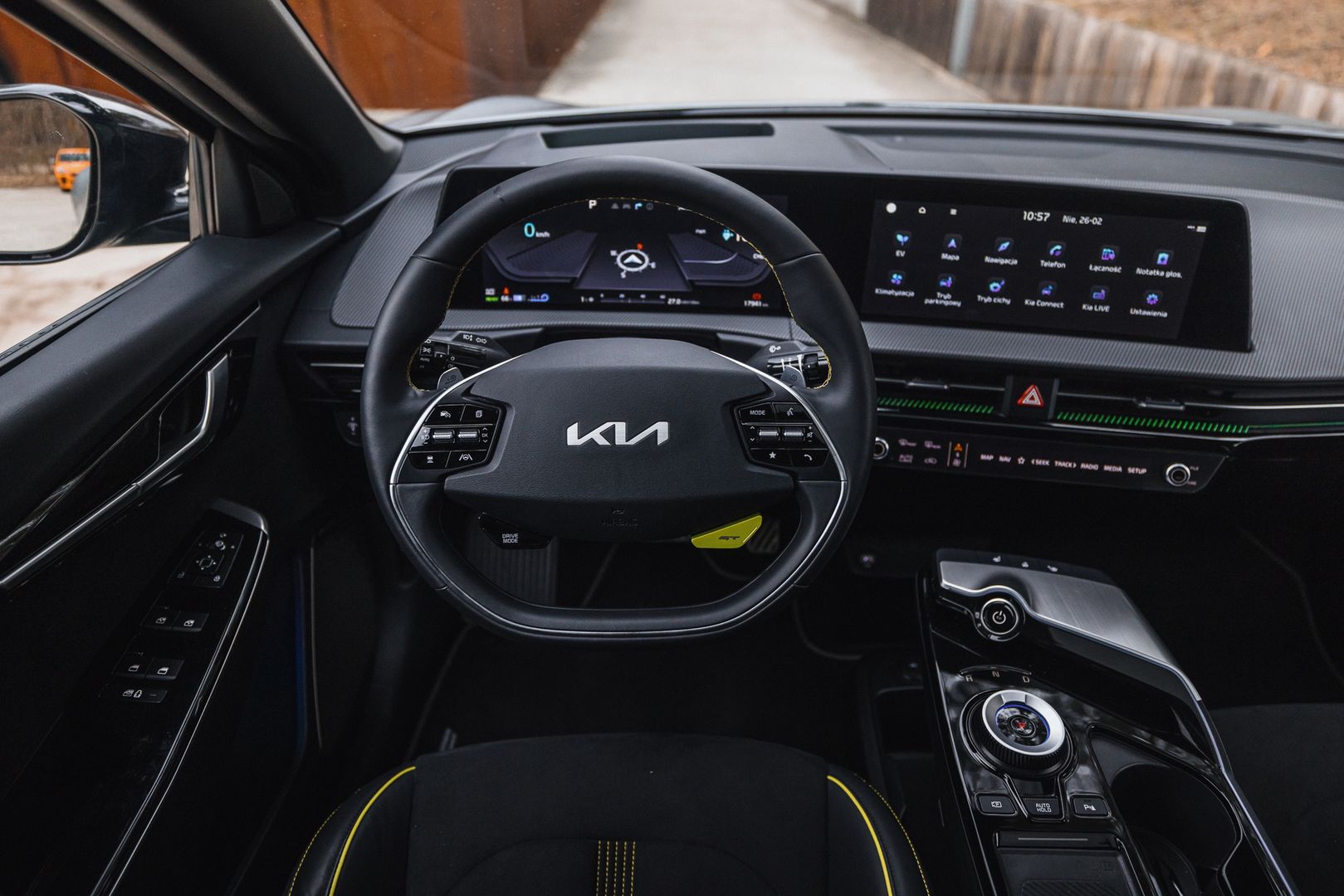 Kia Stinger GT vs. EV6 GT