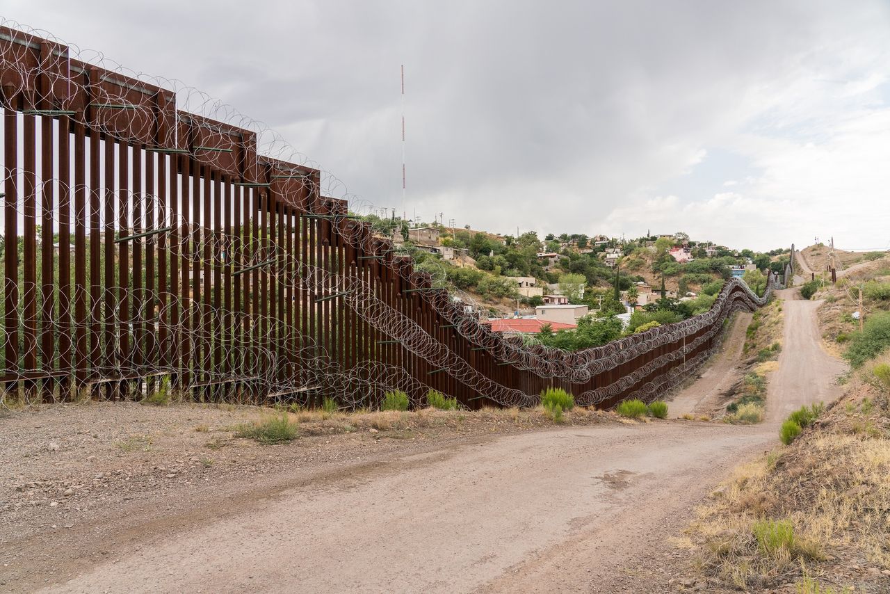 Rising Russian propaganda targets US-Mexico border issues as 'precursor to civil war'